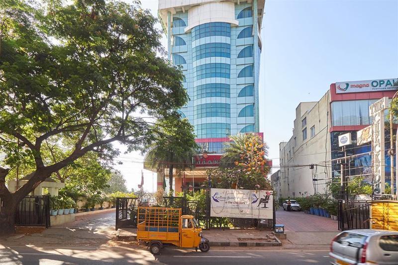 The Checkers Hotel Chennai Exterior foto