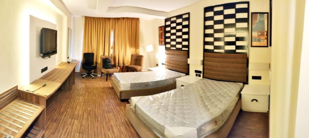 The Checkers Hotel Chennai Zimmer foto